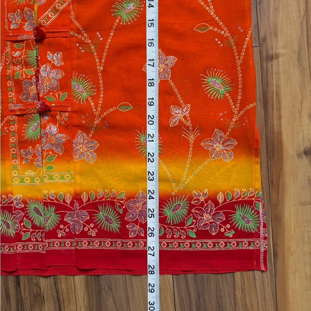 Vibrant orange red floral print mandarin collar - Picture 9 of 9